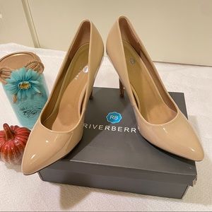 Womens Nude Pumps, Size 10